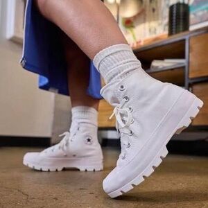 Converse Chuck Taylor All Star Lugged High Top